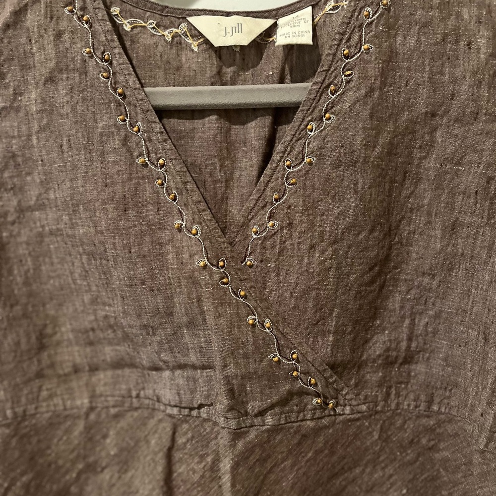 Linen Vintage J Jill Brown Sleeveless Blouse with Embroidery and Beads - Picture 2 of 5